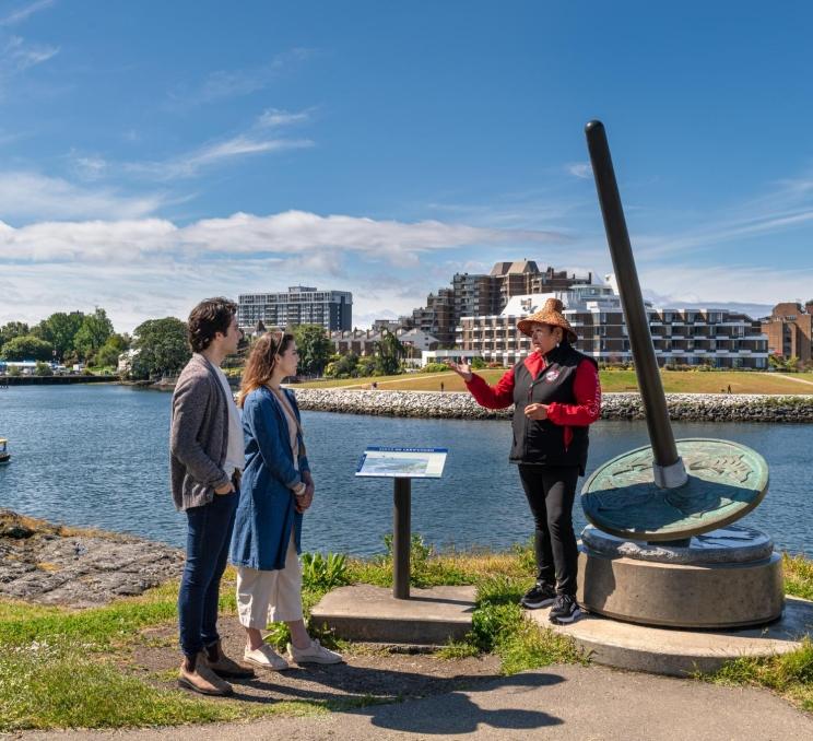 A couple takes in a tour with Explore Songhees in Victoria, BC